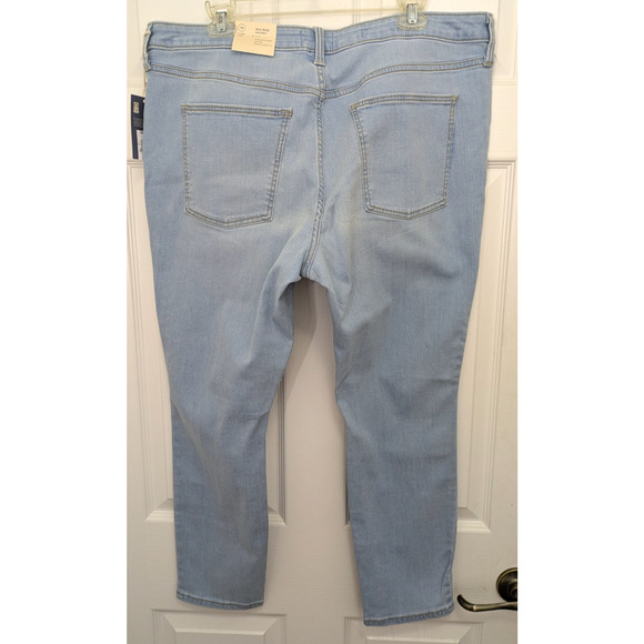 Women's Mid-Rise Skinny Jeans Lightweight Denim 18 Short Light Blue - Picture 3 of 6